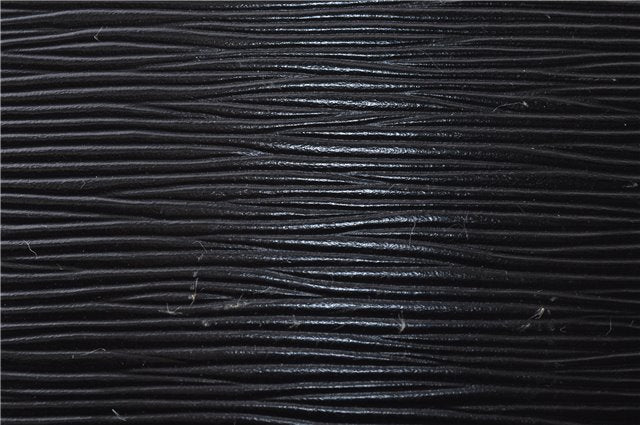 Authentic LOUIS VUITTON Epi Saint Cloud PM Shoulder Bag Black M52212 LV 8575C