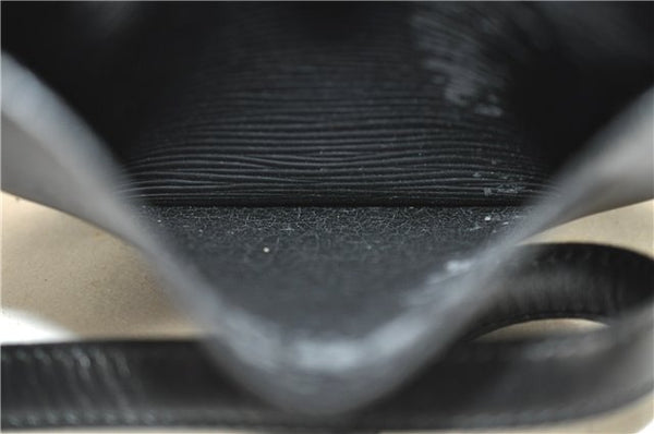 Authentic LOUIS VUITTON Epi Saint Cloud PM Shoulder Bag Black M52212 LV 8575C