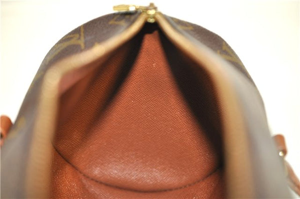 Authentic Louis Vuitton Monogram Papillon 26 Hand Bag Old Model LV 8610F