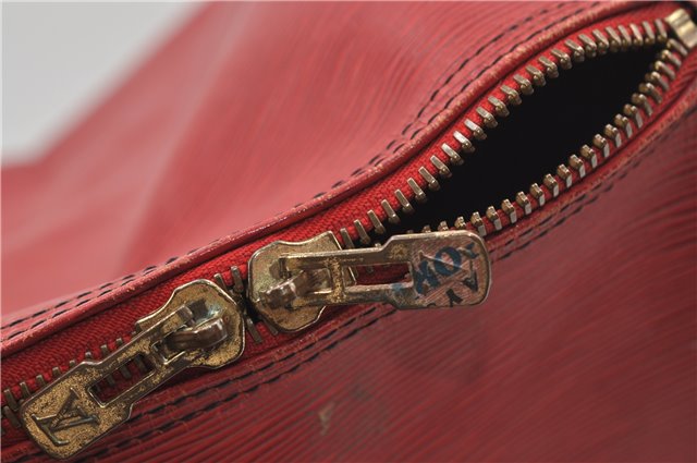Authentic Louis Vuitton Epi Keepall 60 Boston Travel Bag Red M42947 LV 8662D