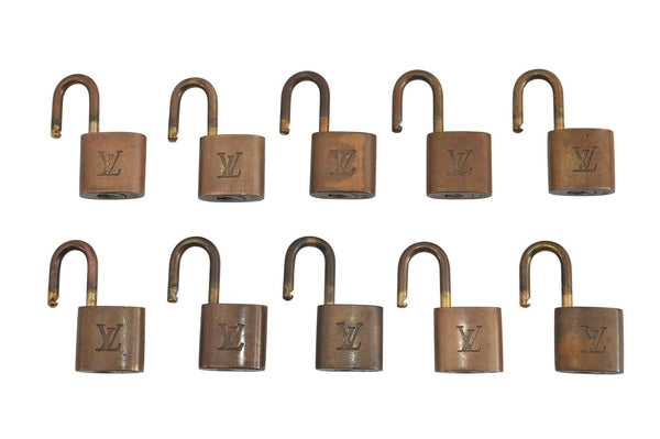 Authentic LOUIS VUITTON Padlock Gold 10Set LV 8701B