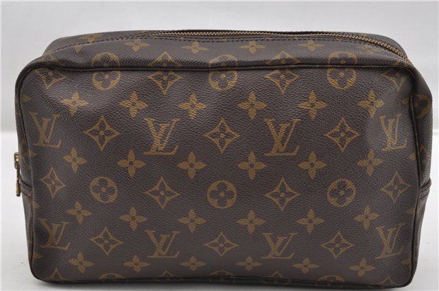 Auth Louis Vuitton Monogram Trousse Toilette 28 Clutch Hand Bag M47522 LV 8735F