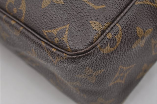 Auth Louis Vuitton Monogram Trousse Toilette 28 Clutch Hand Bag M47522 LV 8735F