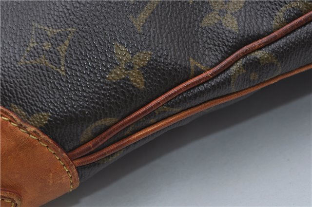 Auth Louis Vuitton Monogram Odeon MM Shoulder Cross Body Bag M56389 LV 8744D