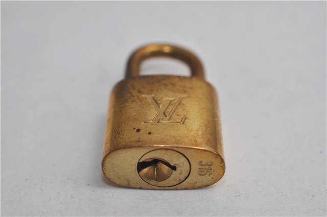 Authentic Louis Vuitton Padlock & Keys 3Sets LV 8755D