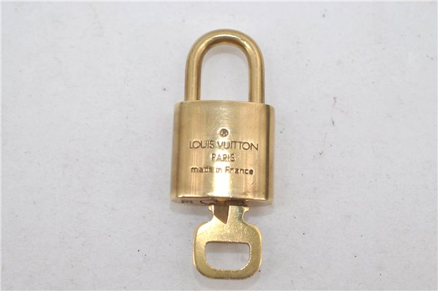 Authentic Louis Vuitton Padlock & Keys 3Sets LV 8756D