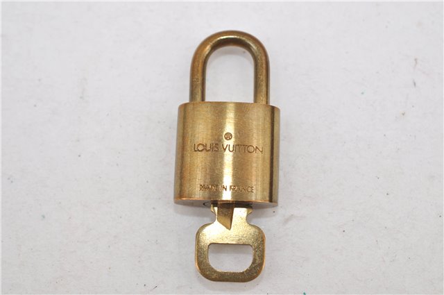 Authentic Louis Vuitton Padlock & Keys 3Sets LV 8756D