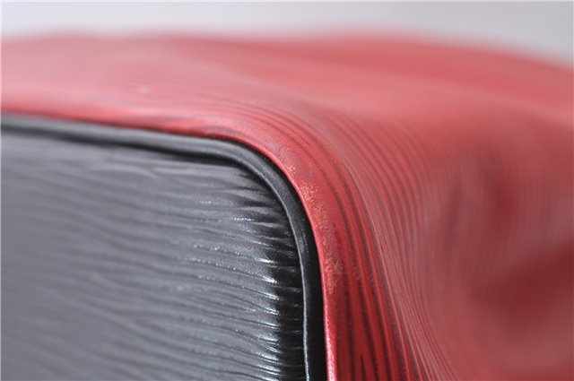 Auth LOUIS VUITTON Epi Petit Noe Bi-color Black x Red M44172 Shoulder Bag 8817C