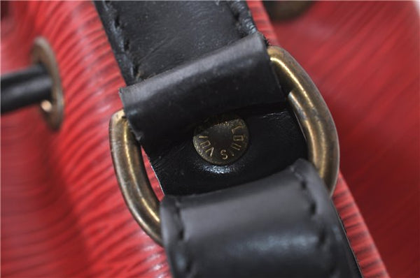 Auth LOUIS VUITTON Epi Petit Noe Bi-color Black x Red M44172 Shoulder Bag 8817C