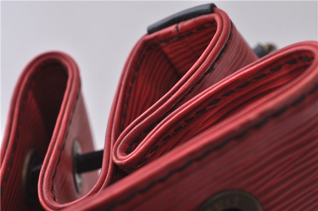 Auth LOUIS VUITTON Epi Petit Noe Bi-color Black x Red M44172 Shoulder Bag 8817C