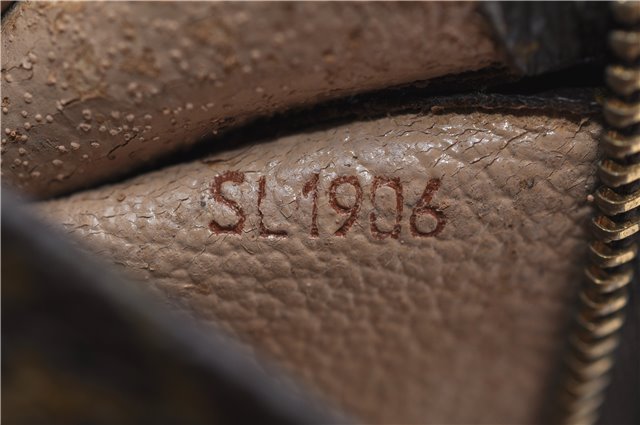 Auth Louis Vuitton Monogram Poche Toilette 15 Cosmetics Pouch M47546 LV 8860D