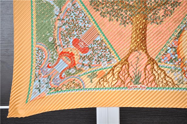 Authentic HERMES Pleats Scarf 