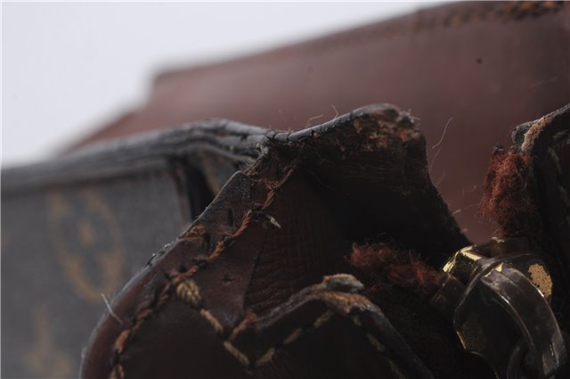 Authentic Louis Vuitton Monogram Pochette Homme Clutch Hand Bag M51795 LV 8905D