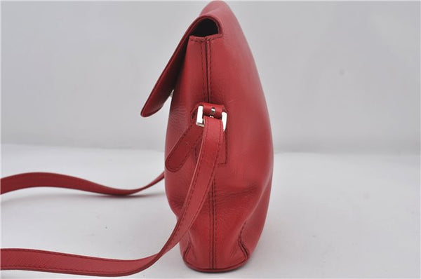 Authentic BURBERRY Vintage Leather Shoulder Cross Body Bag Purse Red 8973E