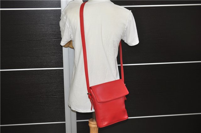 Authentic BURBERRY Vintage Leather Shoulder Cross Body Bag Purse Red 8973E