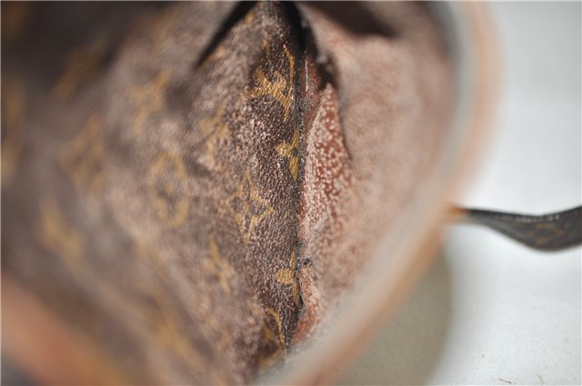 Authentic Louis Vuitton Monogram Danube Shoulder Cross Bag M45266 LV Junk 8978D