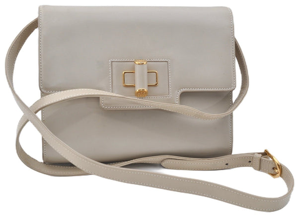 Authentic GUCCI Vintage Shoulder Cross Body Bag Purse Leather Ivory 8988E