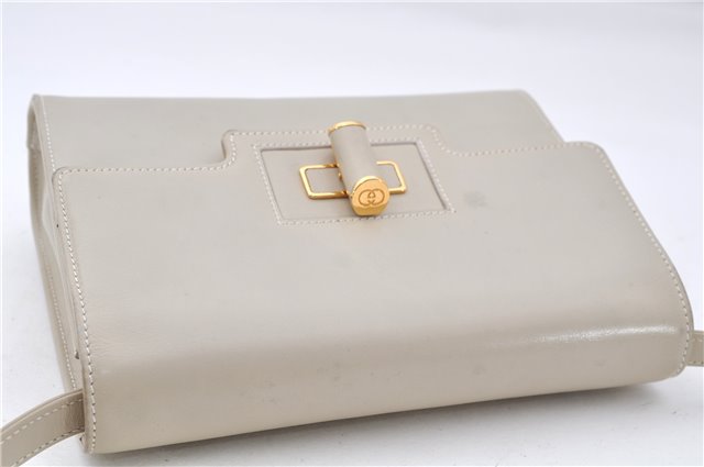 Authentic GUCCI Vintage Shoulder Cross Body Bag Purse Leather Ivory 8988E
