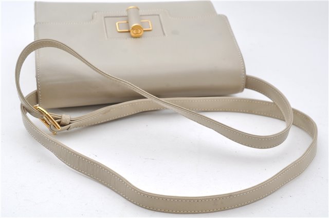 Authentic GUCCI Vintage Shoulder Cross Body Bag Purse Leather Ivory 8988E
