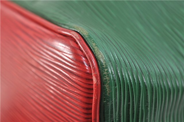 Auth Louis Vuitton Epi Petit Noe Bi-color Green x Red M44147 Shoulder Bag 9017C