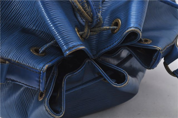 Authentic Louis Vuitton Epi Noe Blue Shoulder Bag M44005 LV 9077C