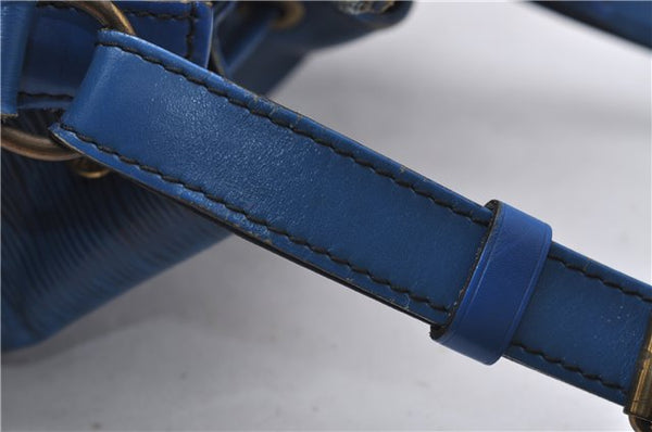 Authentic Louis Vuitton Epi Noe Blue Shoulder Bag M44005 LV 9077C