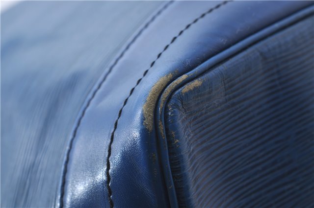 Authentic Louis Vuitton Epi Noe Blue Shoulder Bag M44005 LV 9077C