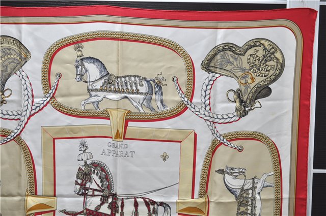 Authentic HERMES Carre 90 Scarf 