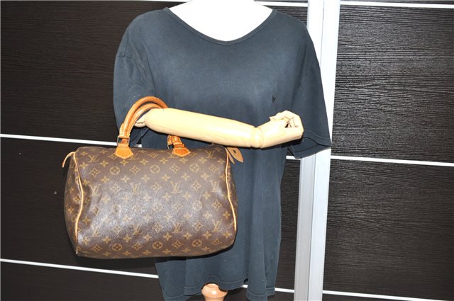 Authentic Louis Vuitton Monogram Speedy 30 Hand Bag M41526 LV 9111C