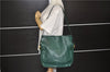Authentic GUCCI Vintage Shoulder Cross Body Bag Purse Leather Green 9120D