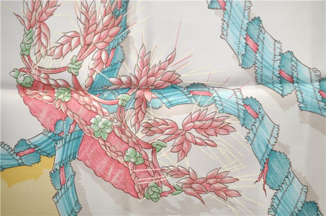 Authentic HERMES Carre 90 Scarf 