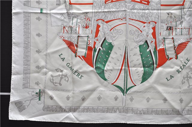 Authentic HERMES Carre 90 Scarf 