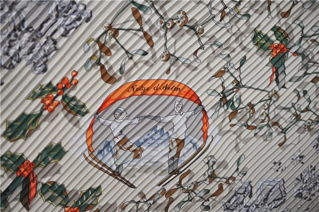 Authentic HERMES Pleats Scarf 