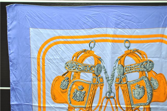 Authentic HERMES Carre 90 Scarf 