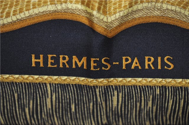 Authentic HERMES Carre 90 Scarf 