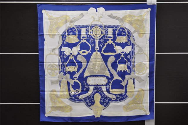 Authentic HERMES Carre 90 Scarf 