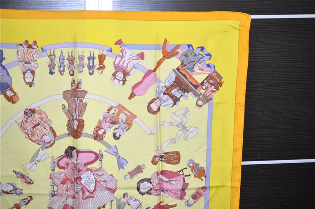 Authentic HERMES Carre 90 Scarf 