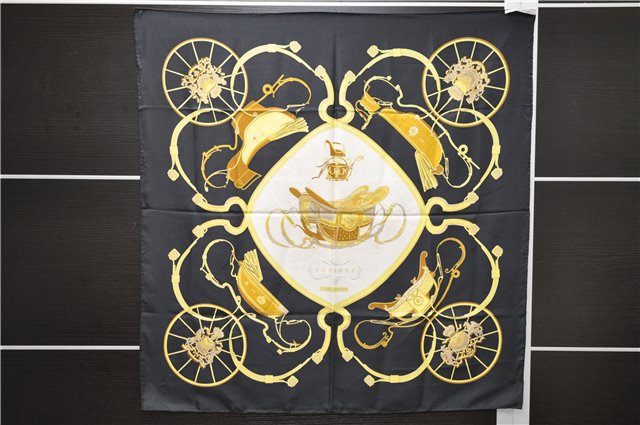 Authentic HERMES Carre 90 Scarf 