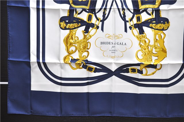 Authentic HERMES Carre 90 Scarf 