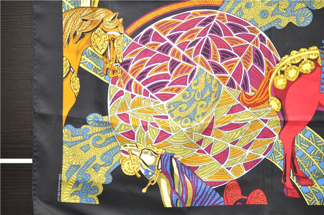 Authentic HERMES Carre 90 Scarf 