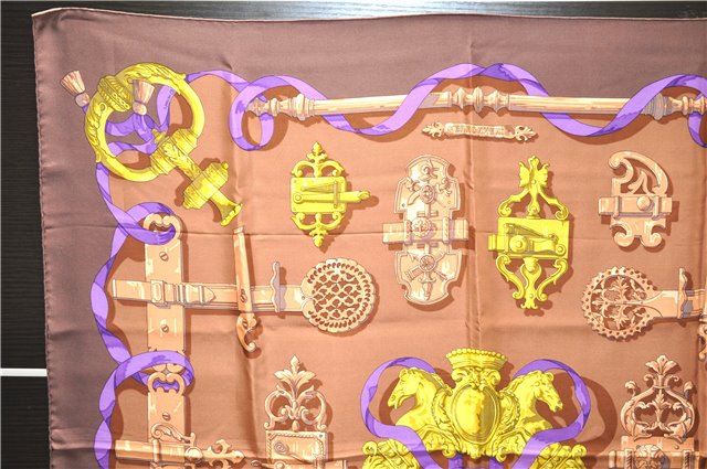 Authentic HERMES Carre 90 Scarf 