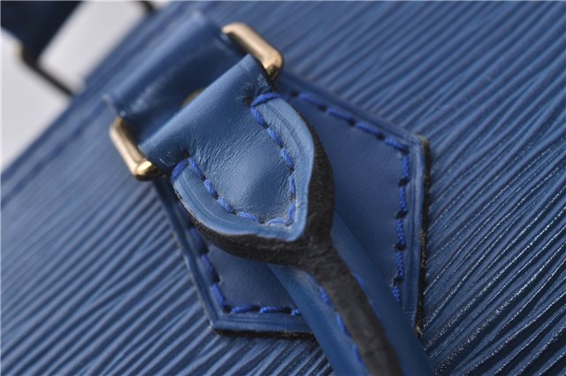 Authentic Louis Vuitton Epi Speedy 30 Hand Bag Blue M43005 LV 9237C