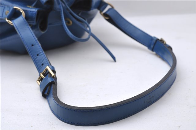 Authentic Louis Vuitton Epi Petit Noe Blue Shoulder Bag M44105 LV 9239C