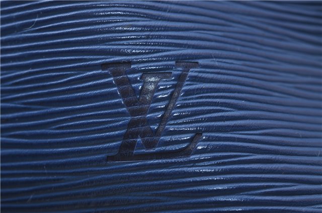Authentic Louis Vuitton Epi Petit Noe Blue Shoulder Bag M44105 LV 9239C
