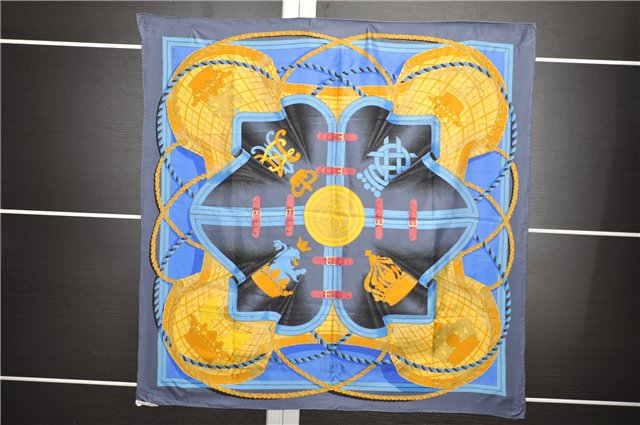 Authentic HERMES Carre 90 Scarf 