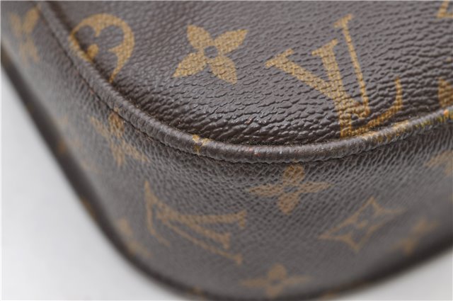 Auth Louis Vuitton Monogram Saint Cloud GM Shoulder Cross Bag M51242 LV 9253D
