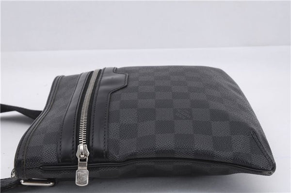 Auth Louis Vuitton Damier Graphite Tomas Shoulder Cross Body Bag N58028 LV 9255D