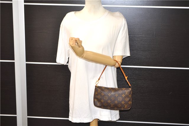 Authentic Louis Vuitton Monogram Pochette Accessoires Pouch M51980 LV 9357E