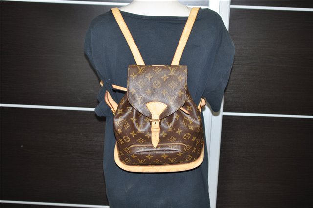 Authentic Louis Vuitton Monogram Montsouris MM Backpack M51136 LV 9428C