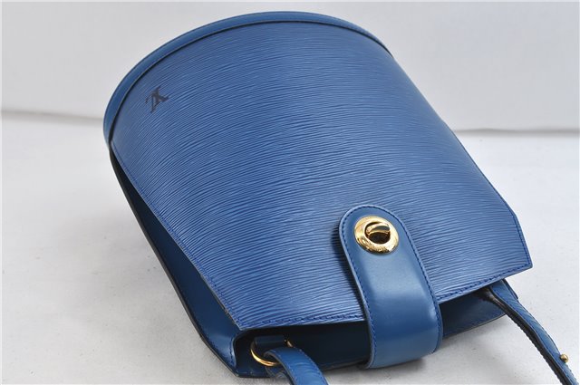Authentic Louis Vuitton Epi Cluny Shoulder Bag Blue M52255 LV 9494C